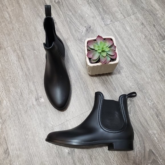 Jeffrey Campbell Shoes - Jeffrey Campbell Forecast Chelsea Rain Boots Waterproof Sz 6 Black